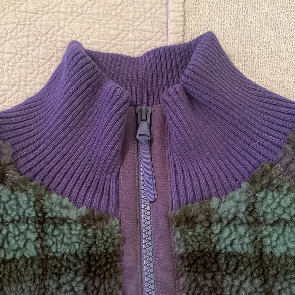 Vineyard Vines Black Watch Fleece 1/4 Zip - Picture 4 of 8